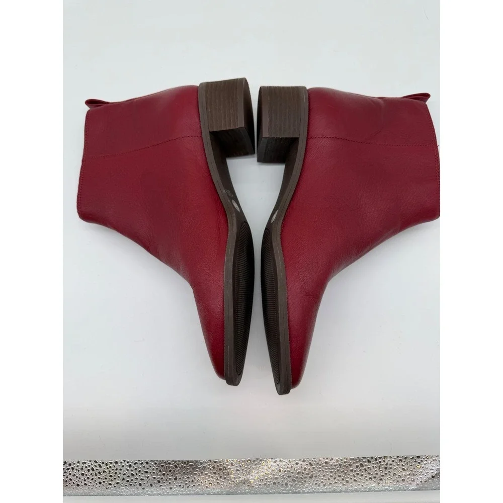 Copper Key Red Leather Ankle Boots Side Zip‎ Block Heel Almond Toe Womens 7.5M